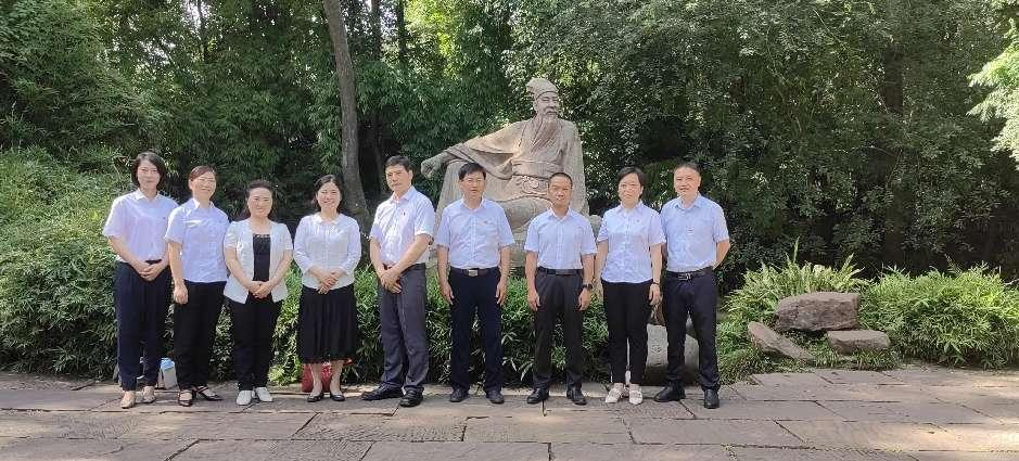图1.png