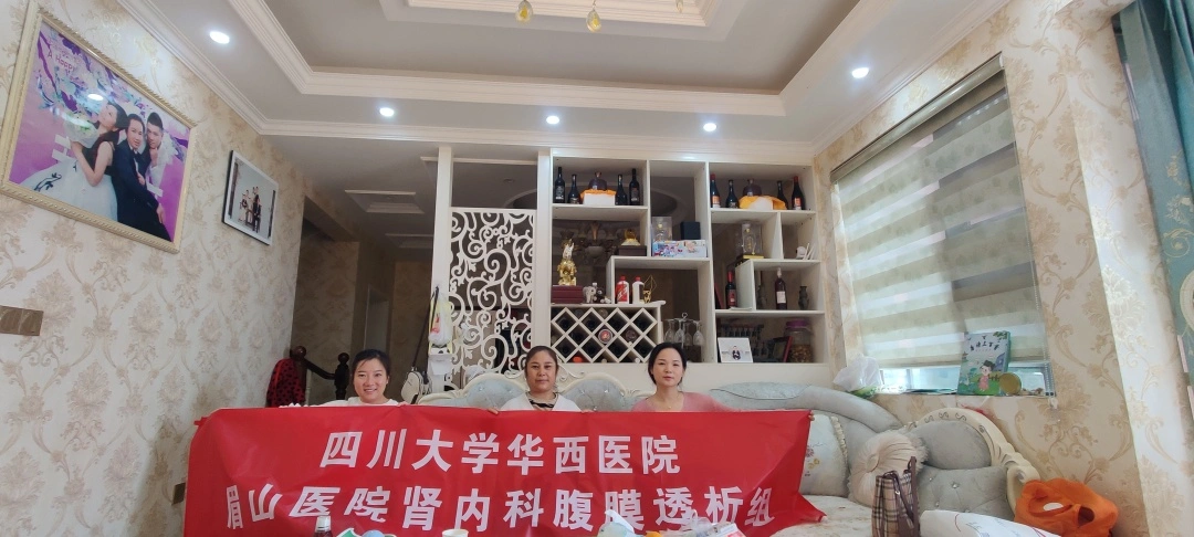 合影.jpg