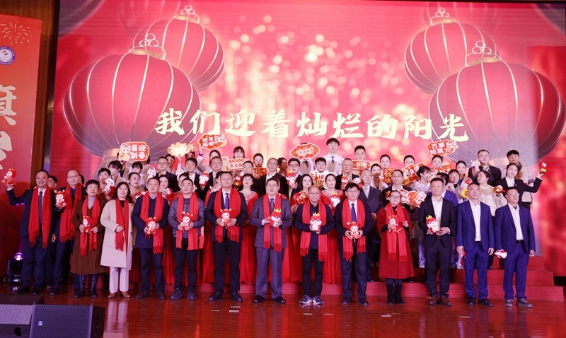 合照_副本.jpg